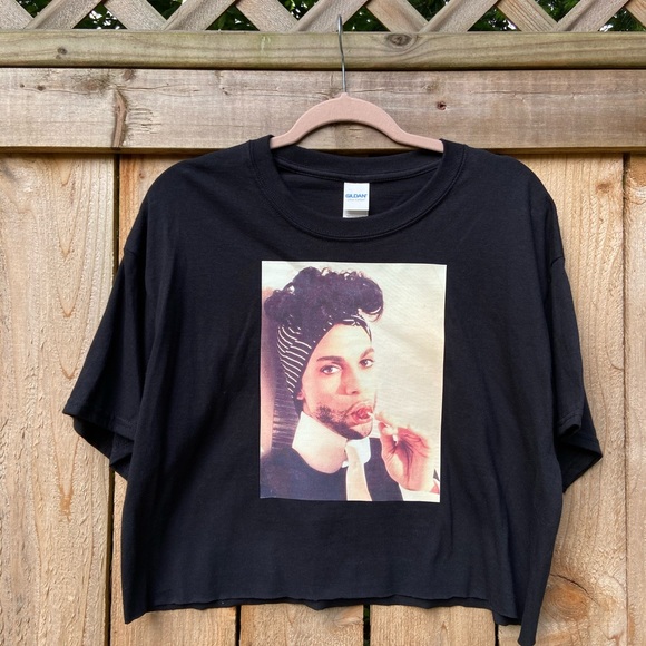 Gildan Tops - SALE Prince Crop